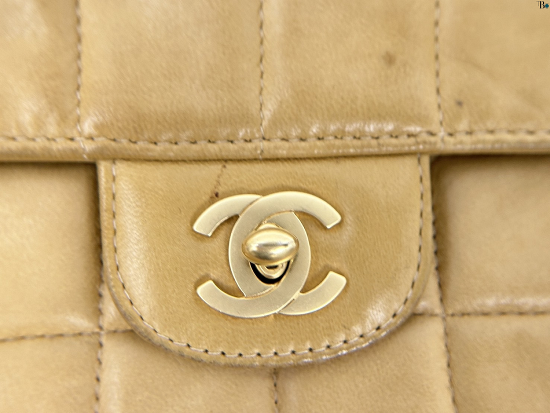 Chanel Chocolate Bar Shoulder Bag Beige