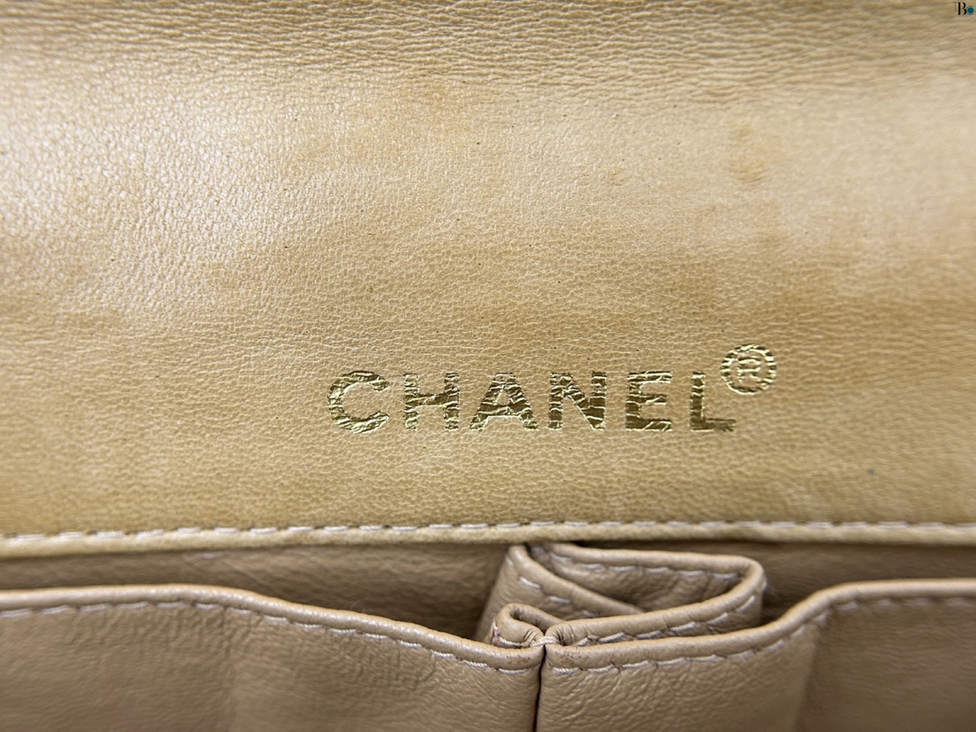 Chanel Chocolate Bar Shoulder Bag Beige
