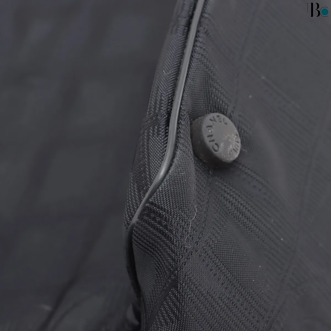 Chanel New Travel Line Nylon x Leather Tote Bag Zwart