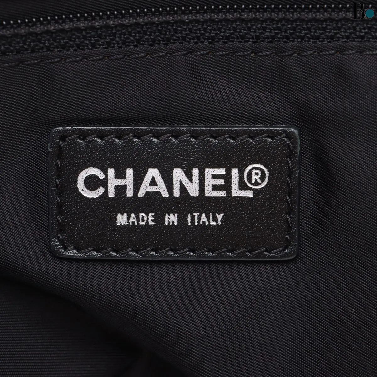 Chanel New Travel Line Nylon x Leather Tote Bag Zwart