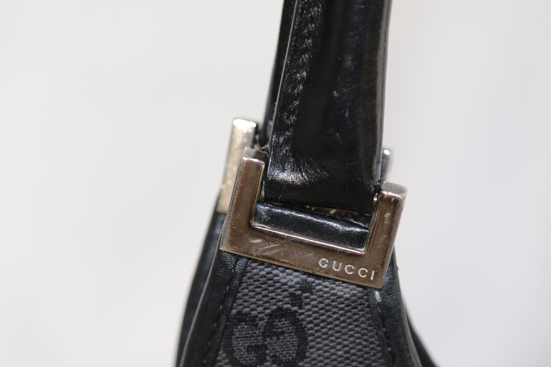 Gucci GG Jackie Bardot bag