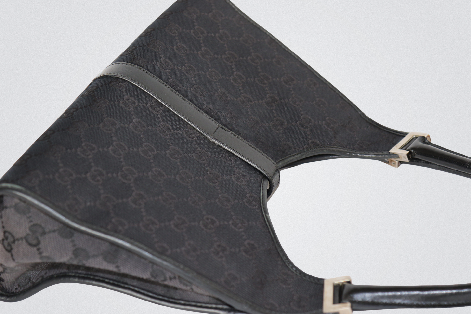 Gucci GG Jackie Bardot bag