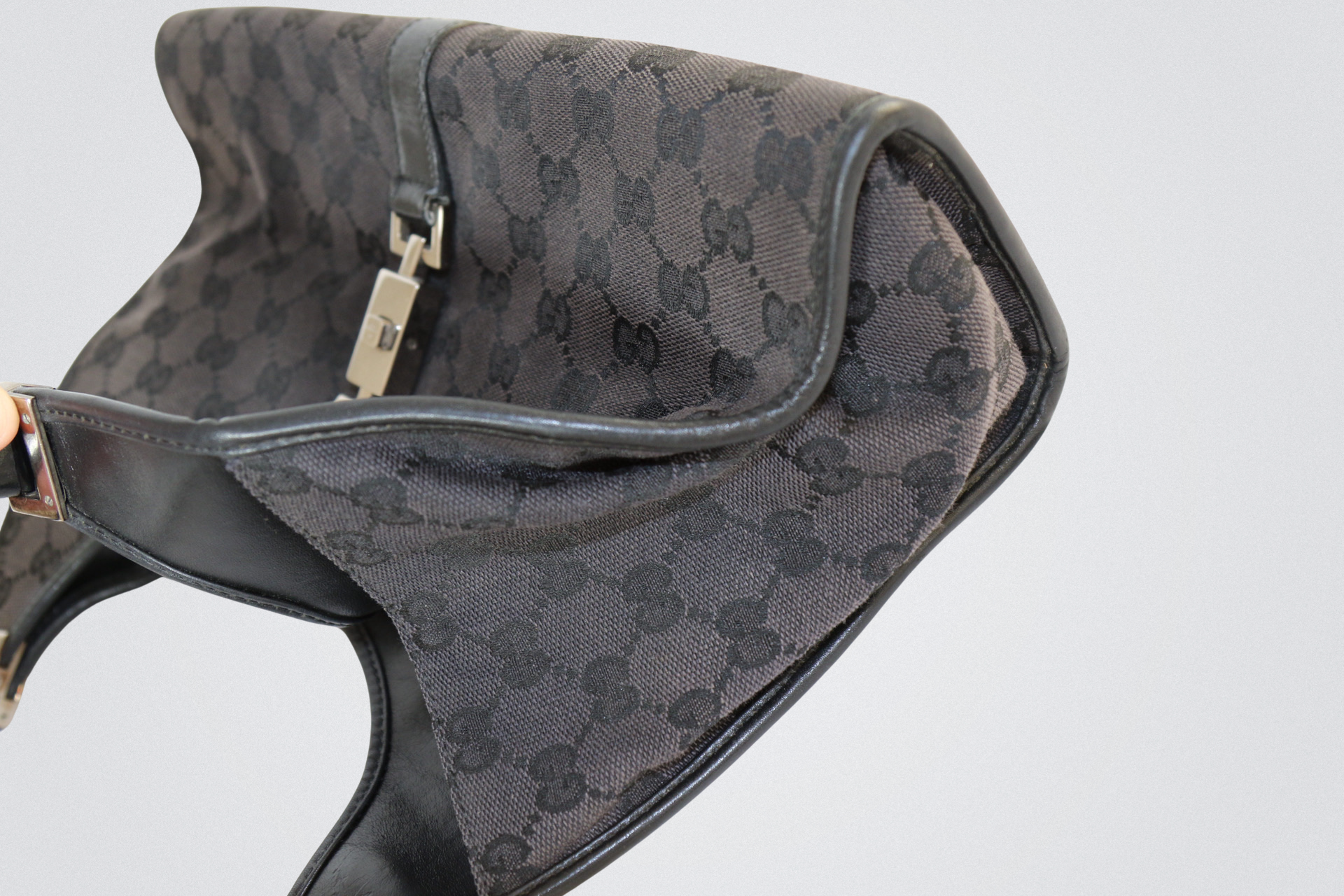 Gucci GG Jackie Bardot bag