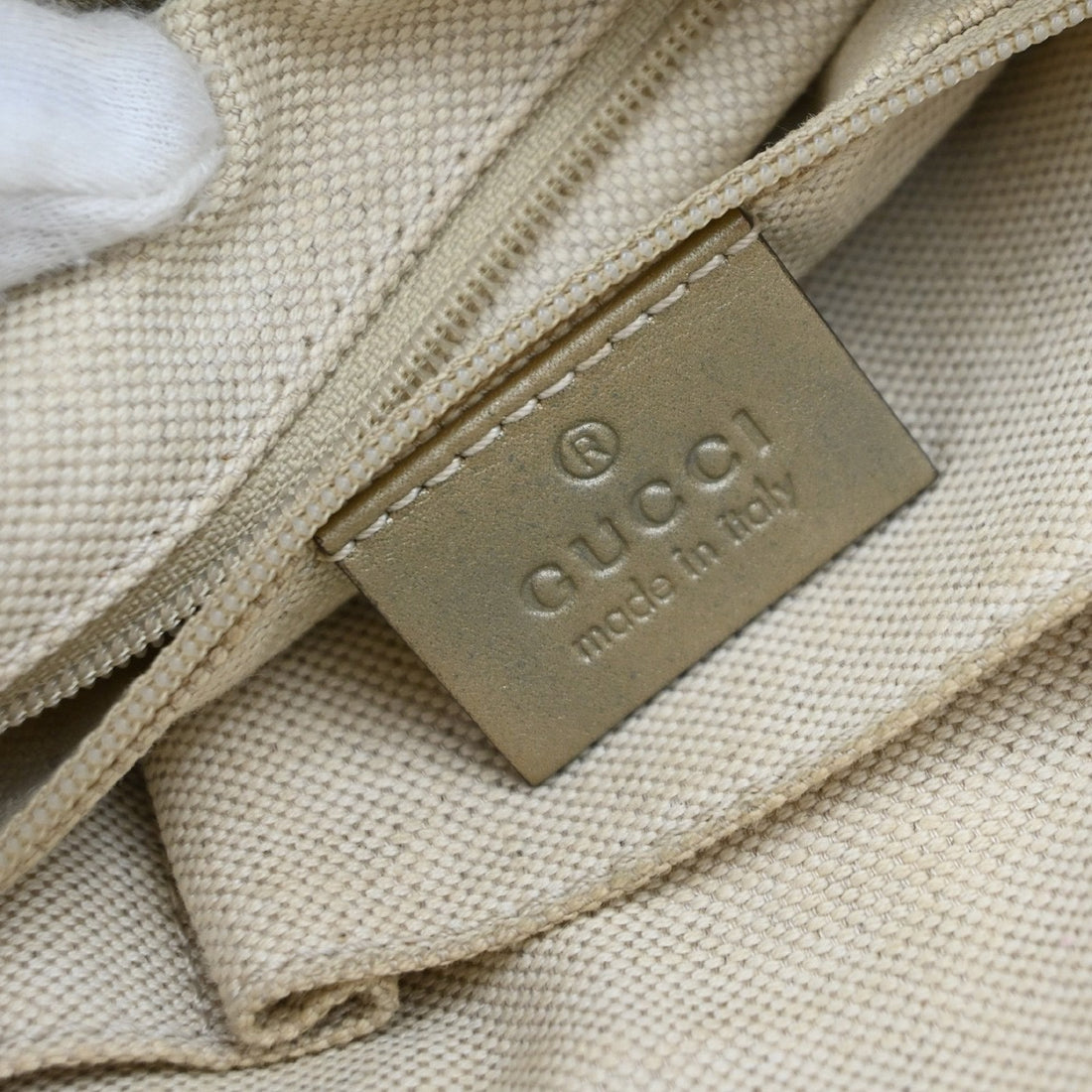 Gucci Sukey